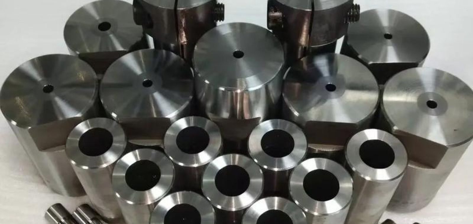 mold components